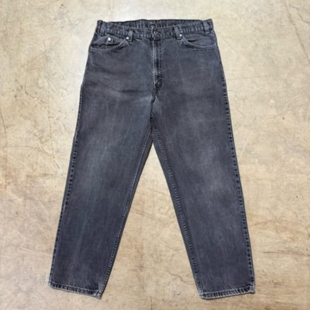 Vintage 90s Levi’s White Tab Taper Fit Made USA Denim Jeans 36 X 30 Stone Wash